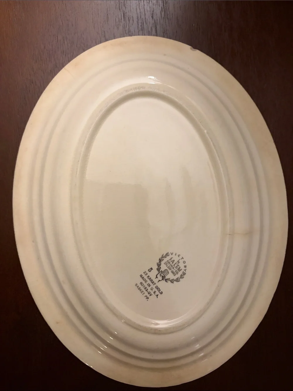Vintage 1945 Salem Victory Basket Petit Pointe 23karat gold trim Platter USA